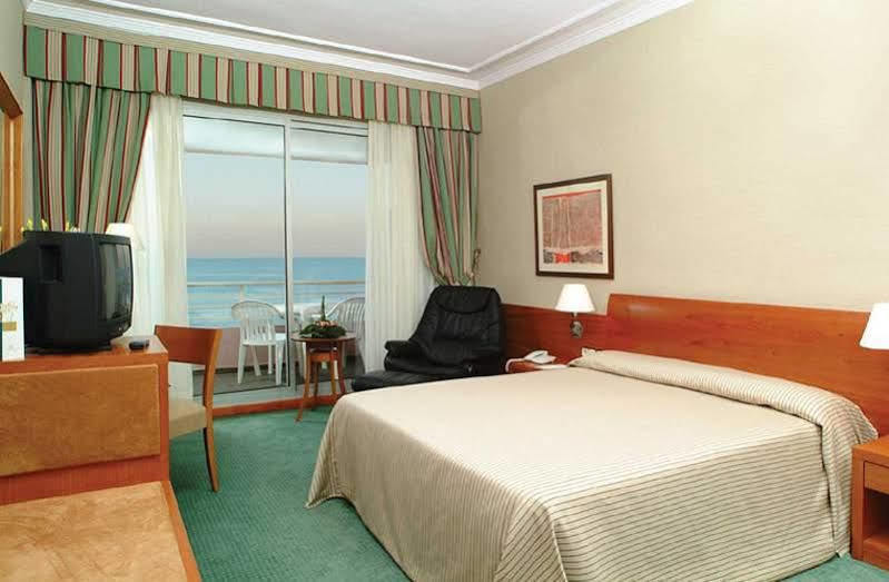 Hotel Sidi Saler Valência Quarto foto